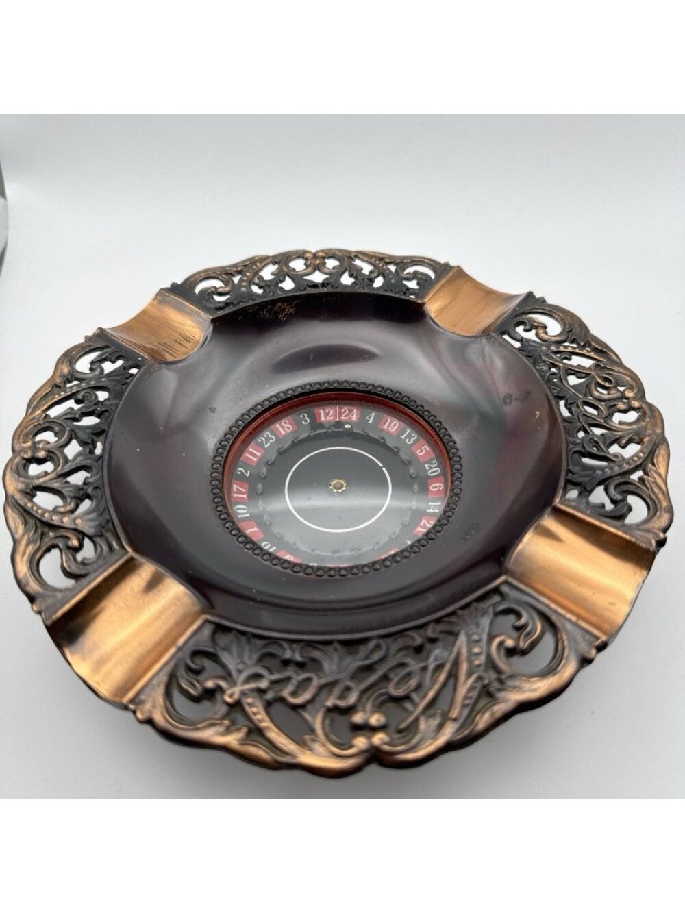 Vintage Las Vegas Nevada Roulette Wheel Spinning Ashtray Copper Filigree Japan
